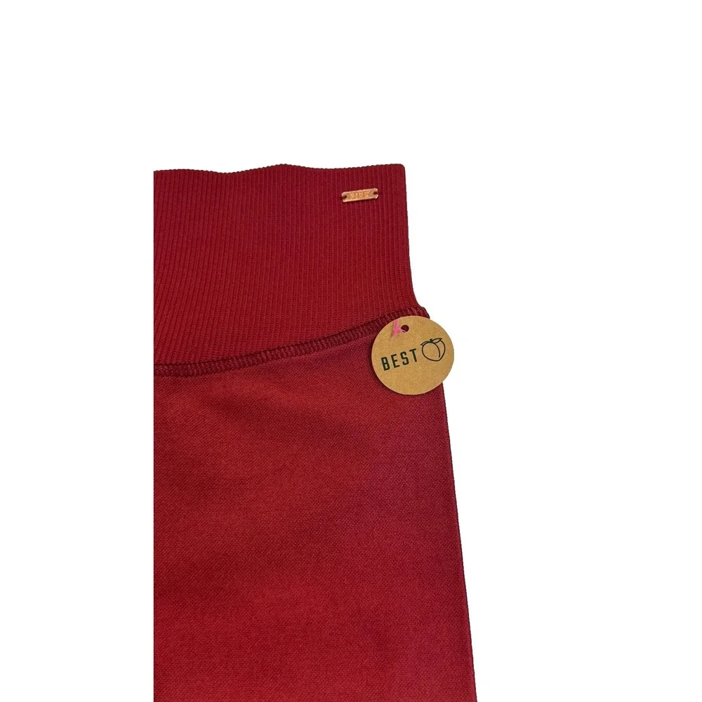 Victoria's Secret PINK Stretch Activewear Legging Shorts Ombre Red; Medium NWT